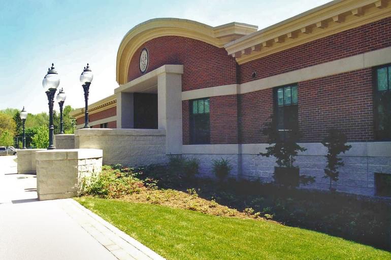 Saline Municipal Building facade