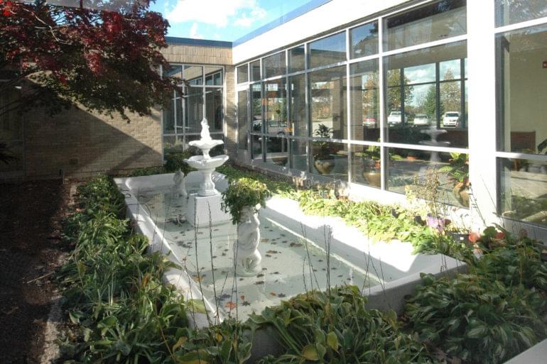 St Louis Center courtyard fountain